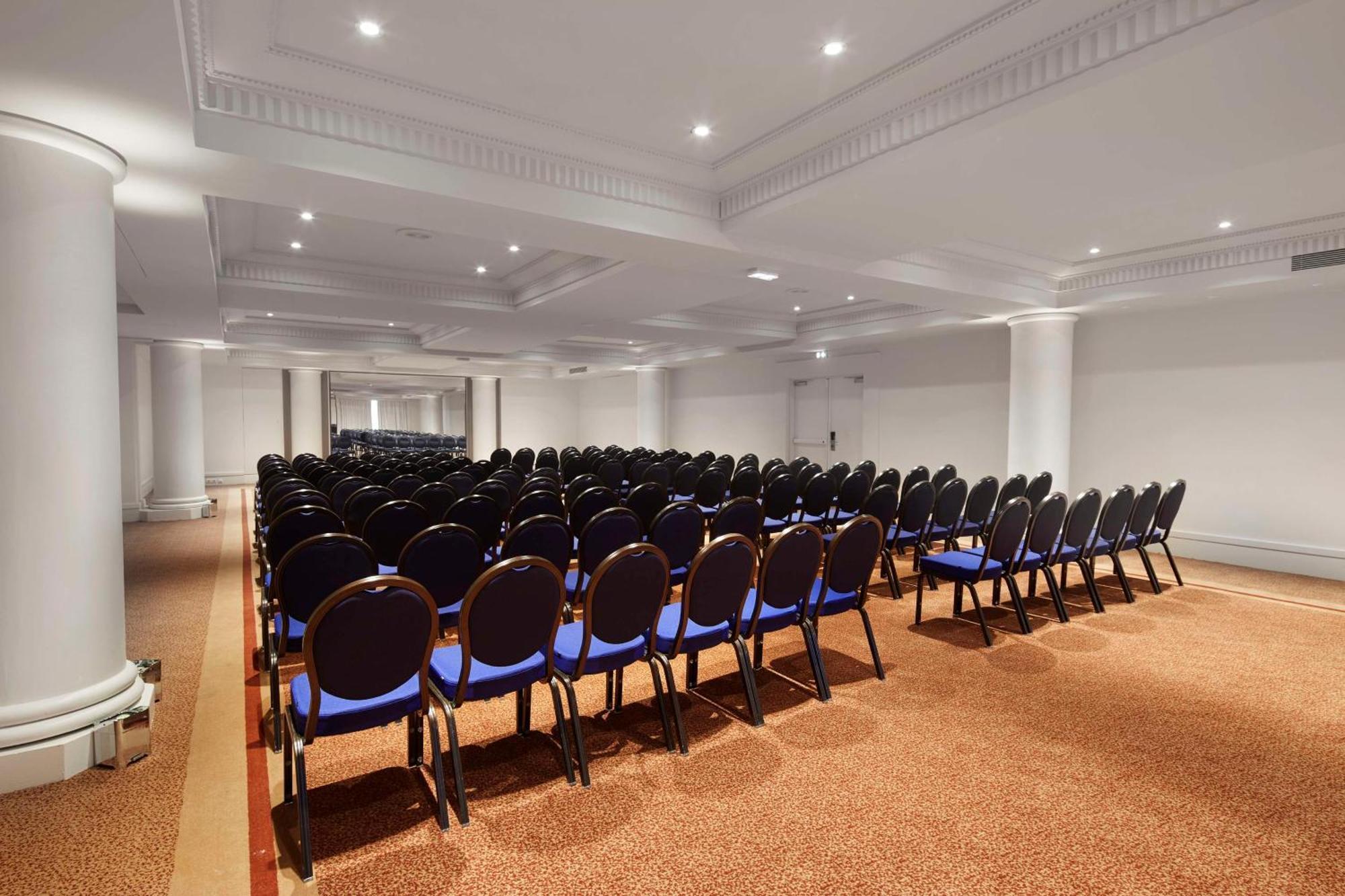 Hôtel Martinez, in The Unbound Collection by Hyatt Cannes Exterior foto The Great Hall